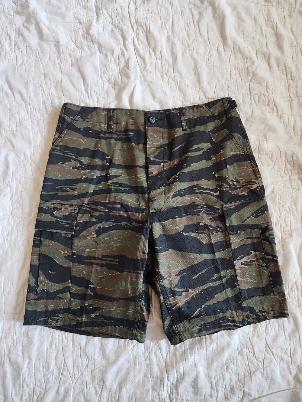 Rothco BDU Camo Military Style Cargo Shorts Waist 31 Inches -35 Inches 6 Pocket